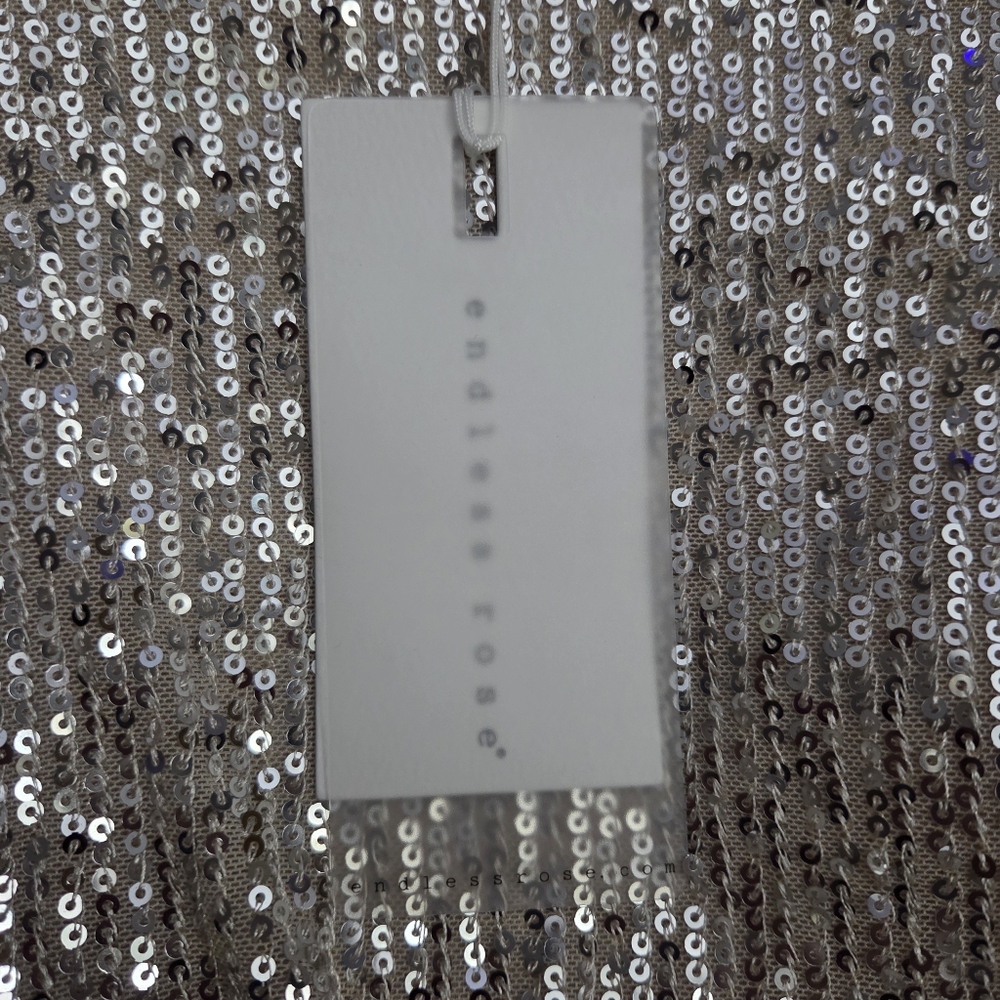 NWT Endless Rose Sequin Puff Sleeve Crop Top - Picture 4 of 9